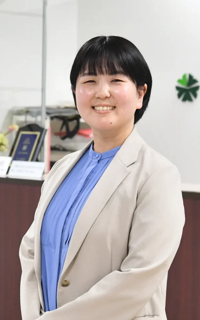 大﨑 益代